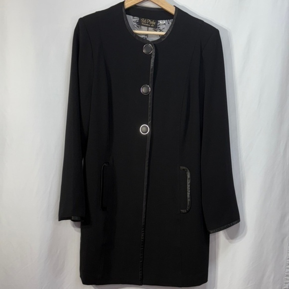 🎹Bob Mackie Elegant long Black Blazer with Silver Buttons